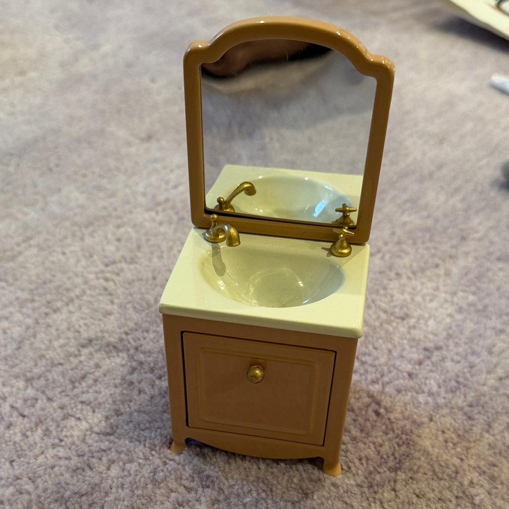 Sink Dresser, Mouse - Dark Powder